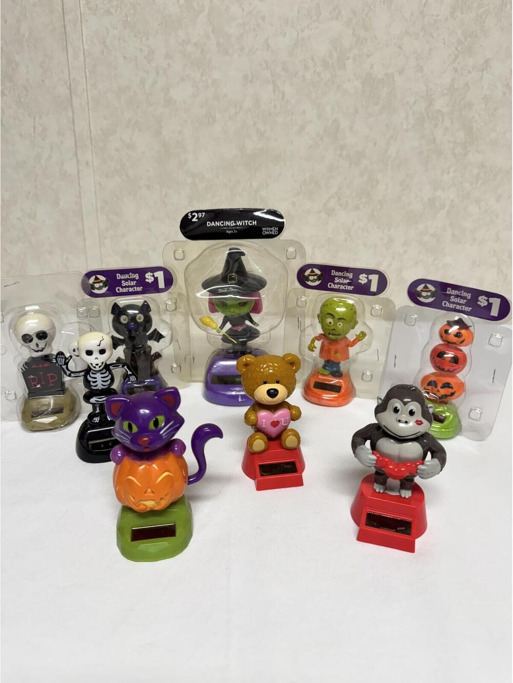 Holiday Solar Powered Dancing Bobblehead Lot (9 Pieces) -Halloween & Valentine's